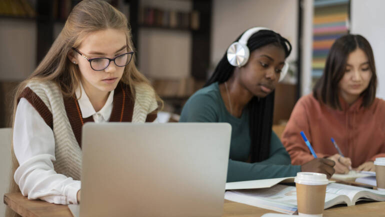 German Language Course in Bonn – Holistic Language Center